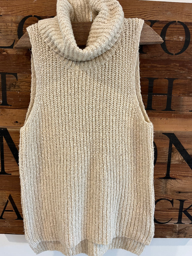 Mora Knitted Vest Preloved