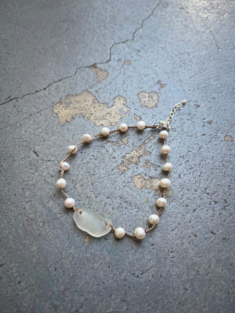 Pretty Pearls Anklet